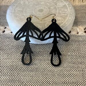 Black Cutout Mushroom Dangle Earrings - Women's Jewelry